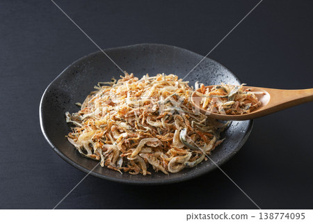 蝦縐紗 138774095