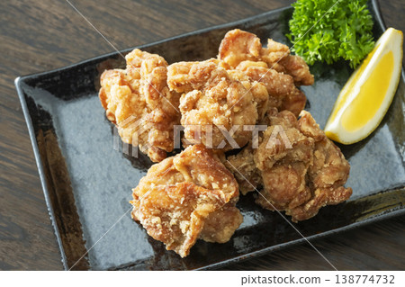 炸鳥 138774732