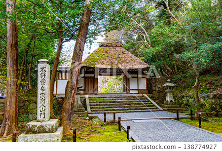 京都法然院正門 京都法然院正門 138774927