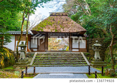 京都法然院正門 京都法然院正門 138774928
