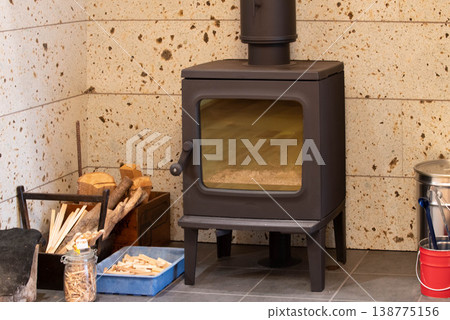 Wood-burning stove  138775156