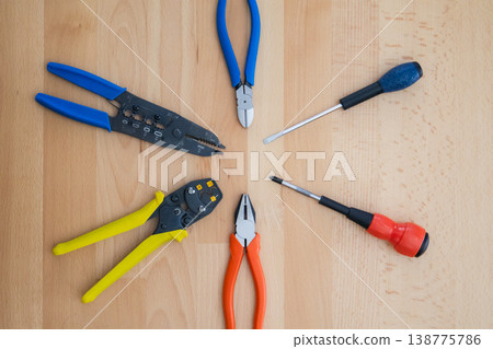 二級電工技能測試工具套裝 二級電工技能測試工具套裝 138775786