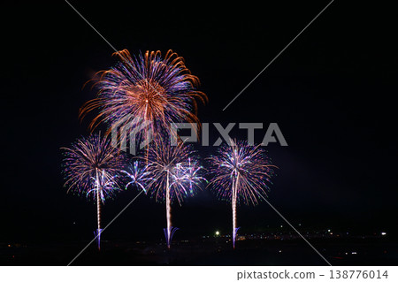 有煙花的風景 138776014