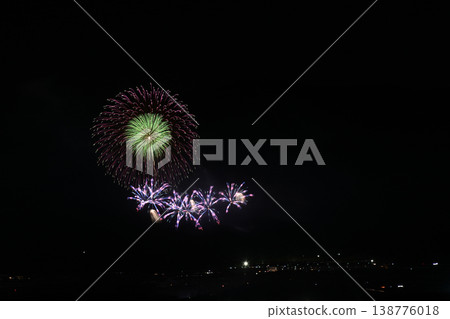 有煙花的風景 有煙花的風景 138776018