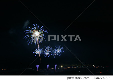 有煙花的風景 138776022
