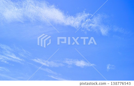 藍色的天空和雲圖像 藍色的天空和雲圖像 138776543