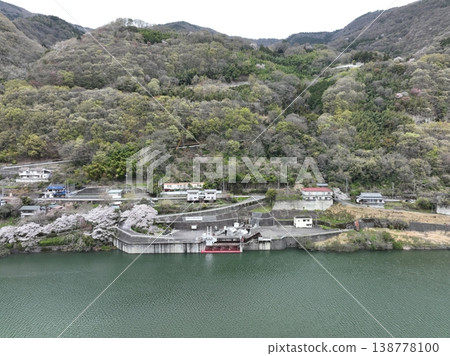 德島縣吉野川北岸灌溉取水口的空拍畫面。 138778100