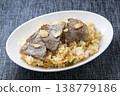 烤肉炒飯。 138779186