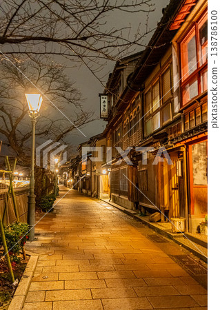Evening and nighttime views of the Kazue-machi Chaya District in Kanazawa, Japan. Evening and nighttime views of the Kazue-machi Chaya District in Kanazawa, Japan. 138786100