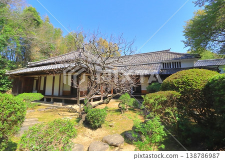 磯屋住宅（杵築城下町北大武士住宅） 138786987