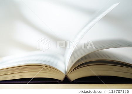 打開一本書(圖) 打開一本書(圖) 138787136