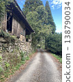 Old houses and stone-walled paths in the mountains 138790034