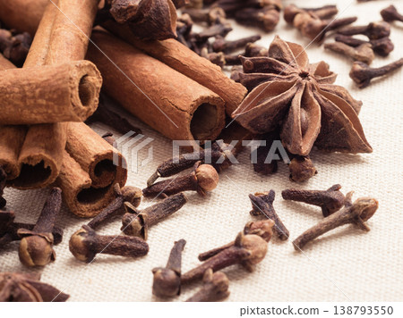 Spices cinnamon sticks anise stars and cloves Spices cinnamon sticks anise stars and cloves 138793550