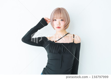 Beauty and fashion image of a woman with light-toned short bob hair. 138797999