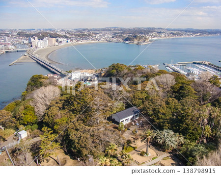A moment of travel: the Shonan scenery with its harbor viewed from Enoshima. A moment of travel: the Shonan scenery with its harbor viewed from Enoshima. 138798915