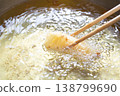 Cooking scene: Tempura, deep-fried food 138799690