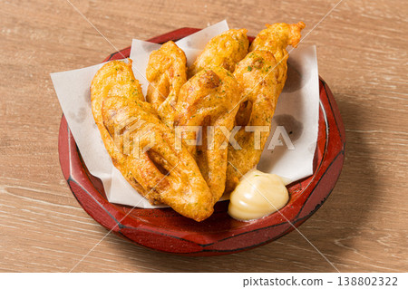 Chikuwa Isobe-age: A crispy fried dish with the aroma of green laver. Chikuwa Isobe-age: A crispy fried dish with the aroma of green laver. 138802322