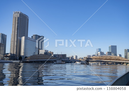 Early morning scenery of the Sumida River 138804058