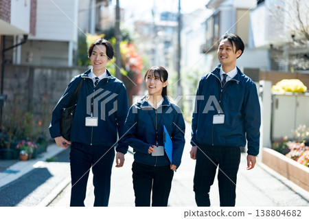 支持日常生活的工作人員 支持日常生活的工作人員 138804682