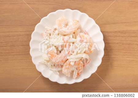 Shrimp salad (onion, imitation crab) 138806002