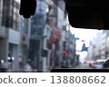 從汽車擋風玻璃看到的景色 138808662
