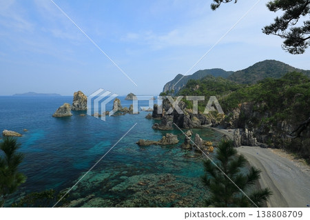 The blue sea of Aoshima Island 138808709