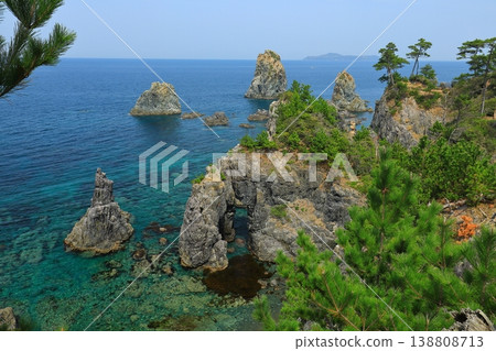 The blue sea of Aoshima Island The blue sea of Aoshima Island 138808713