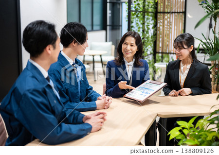 Business Consulting 138809126