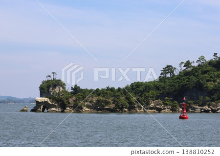 Miyagi, Shichigahama, Shiogama No. 6 Light Buoy (Red) 138810252
