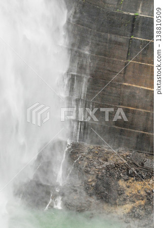 Kurobe Dam Tourism Water Dispersion 138810509