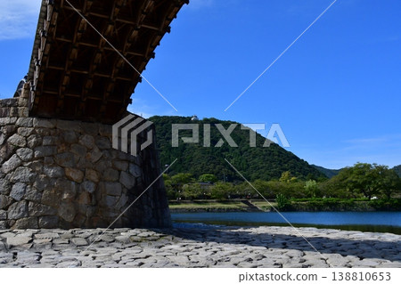 Iwakuni Castle 76: Keep, Kintaikyo Bridge Iwakuni Castle 76: Keep, Kintaikyo Bridge 138810653