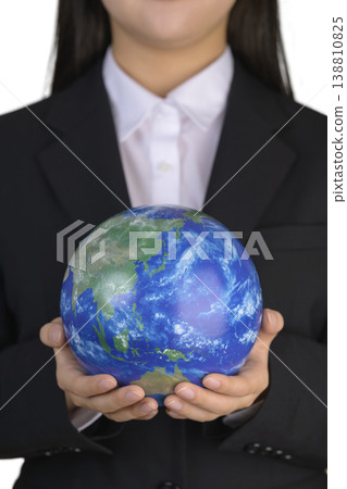 有地球的一名婦女 138810825