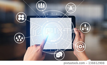 Crowdsourcing collaboration for innovation and shared contribution Spire Crowdsourcing collaboration for innovation and shared contribution Spire 138812908