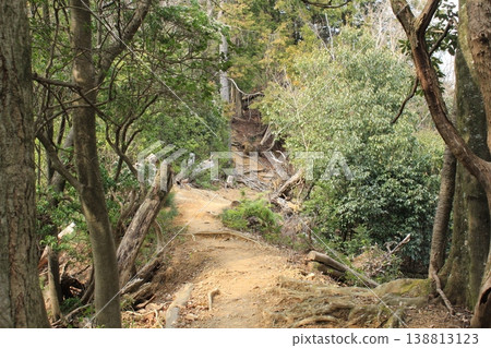 山間健行路線 138813123