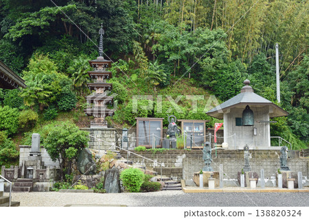 Kinzenji Temple, Tsuruga City, Fukui Prefecture Kinzenji Temple, Tsuruga City, Fukui Prefecture 138820324