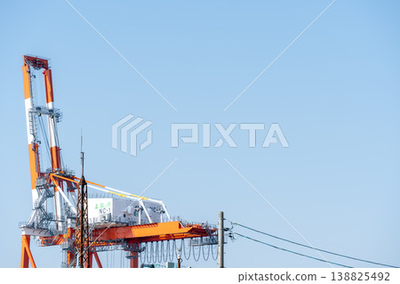 Cranes in Toyama 138825492