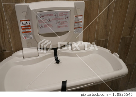 尿布更換台 138825545