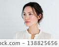 Young lady's portrait 138825656