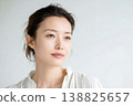 Young lady's portrait 138825657