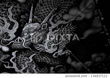 The painting of twin dragons at Kennin-ji Temple (monochrome) The painting of twin dragons at Kennin-ji Temple (monochrome) 138837122