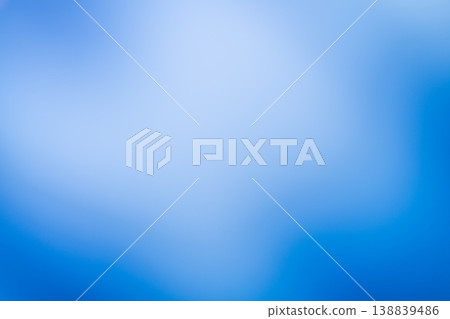 以淺藍色為中心,有模糊效果的背景素材。 以淺藍色為中心,有模糊效果的背景素材。 138839486