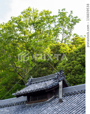 東大寺二月堂茶室的瓦頂和煙囪 東大寺二月堂茶室的瓦頂和煙囪 138839538