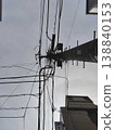 電線和電線桿 138840153