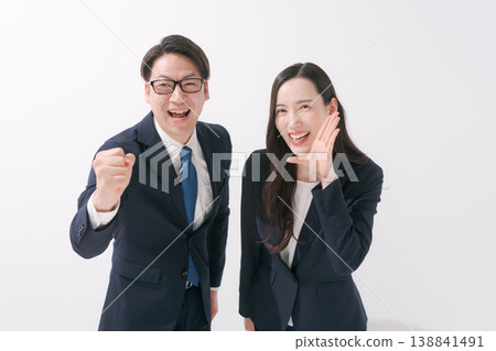 充滿活力且樂於助人的商業人士 138841491