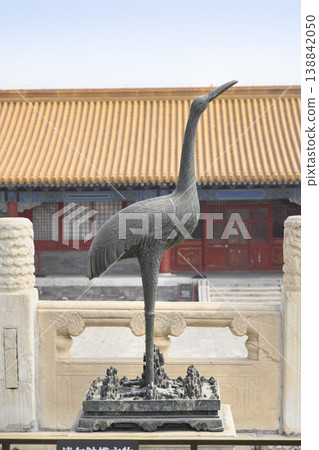 Ancient crane sculpture of the 15th century in the Forbidden City in Beijing, China 138842050