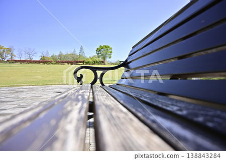 Wooden bench at "Shimin Shiki no Mori" (Citizens' Four Seasons Forest) (Komaki City, Aichi Prefecture) Wooden bench at "Shimin Shiki no Mori" (Citizens' Four Seasons Forest) (Komaki City, Aichi Prefecture) 138843284