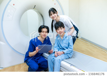 Patients undergoing CT scans and healthcare professionals Patients undergoing CT scans and healthcare professionals 138846176