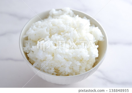 Freshly cooked, piping hot rice 138848935