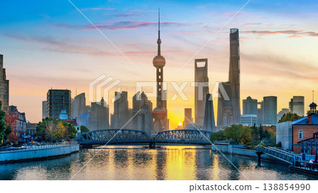 Shanghai city and Huangpu river at sunrise, China. Shanghai city and Huangpu river at sunrise, China. 138854990