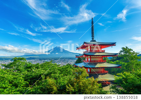 Chureito pagoda and Fuji mountain in summer, Japan. 138855018
